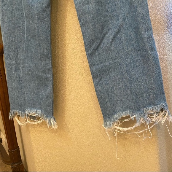 Free People WE THE FREE Women Blue Maggie Ripped Raw Frayed Hem Jeans Size 27 - Picture 5 of 8